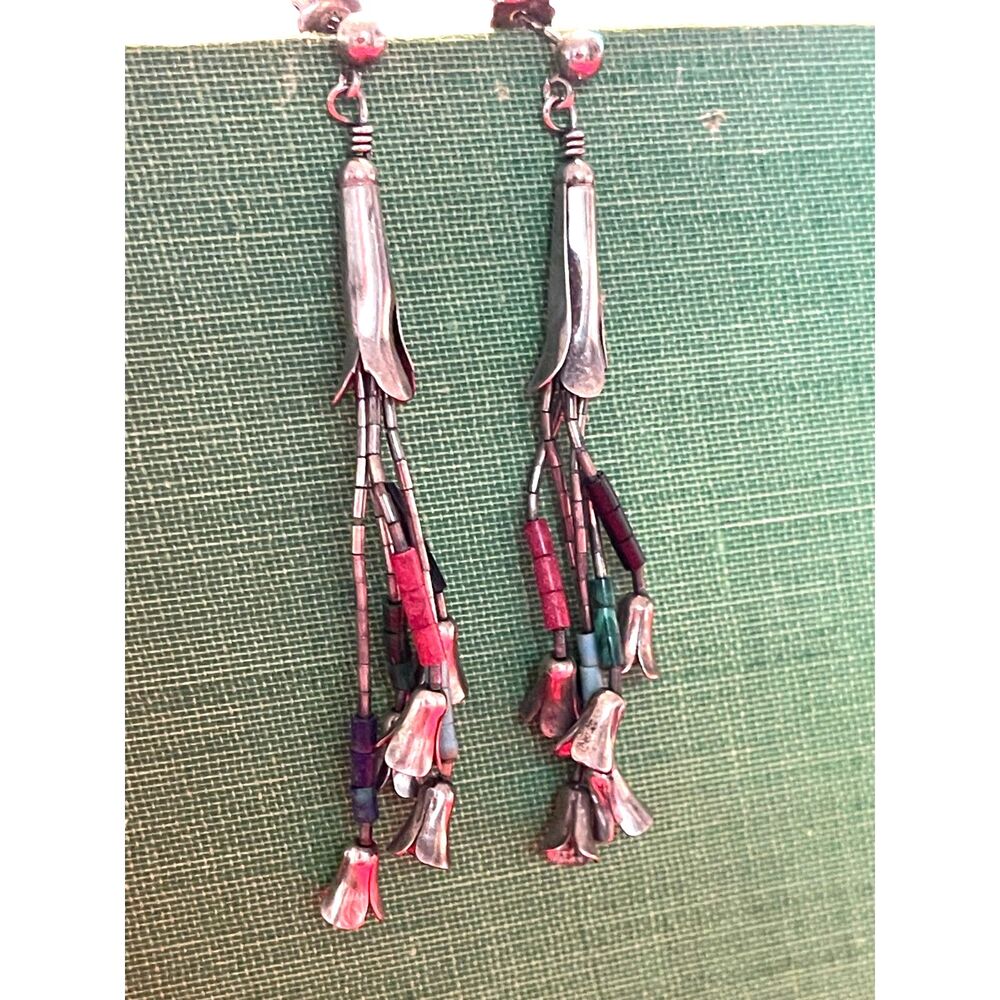 VINTAGE SOUTHWEST STERLING ZUNI HEISHI LIQUID SILVER FETISH BELLS Drop EARRINGS